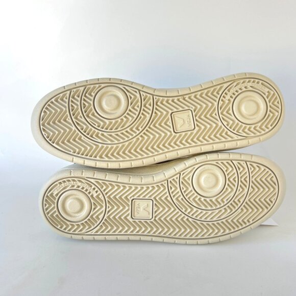 Veja V12 White Marsala Red Nautico Men Size 42 US9 - Picture 7 of 12